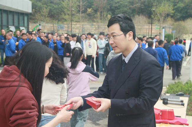 ���³�ʮ�����28ע����ڵ��¿����󼪣�